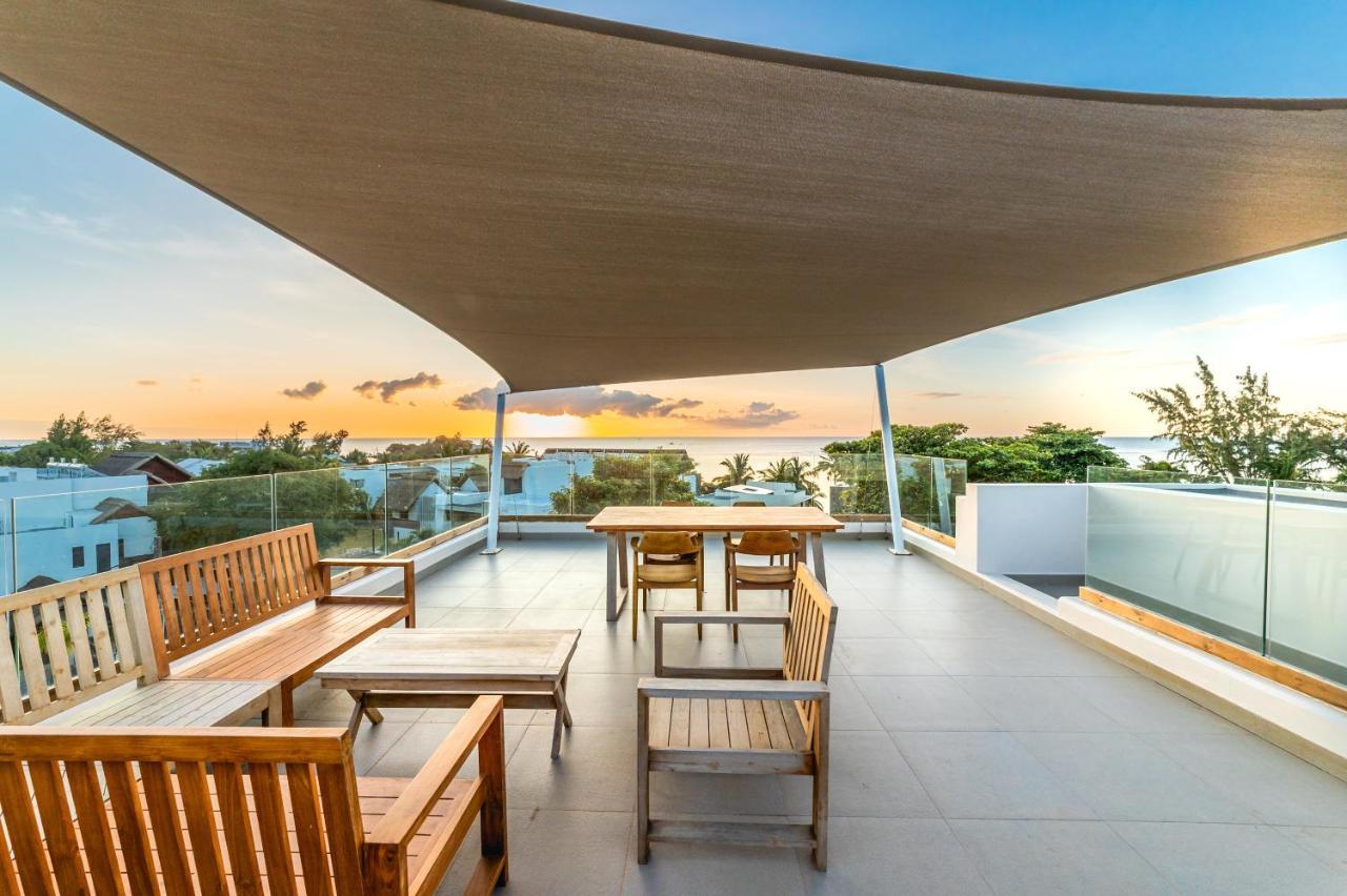 Penthouse 13 - One Bay Residence With Private Rooftop Terrace And Dip In Pool 페레이베레 외부 사진